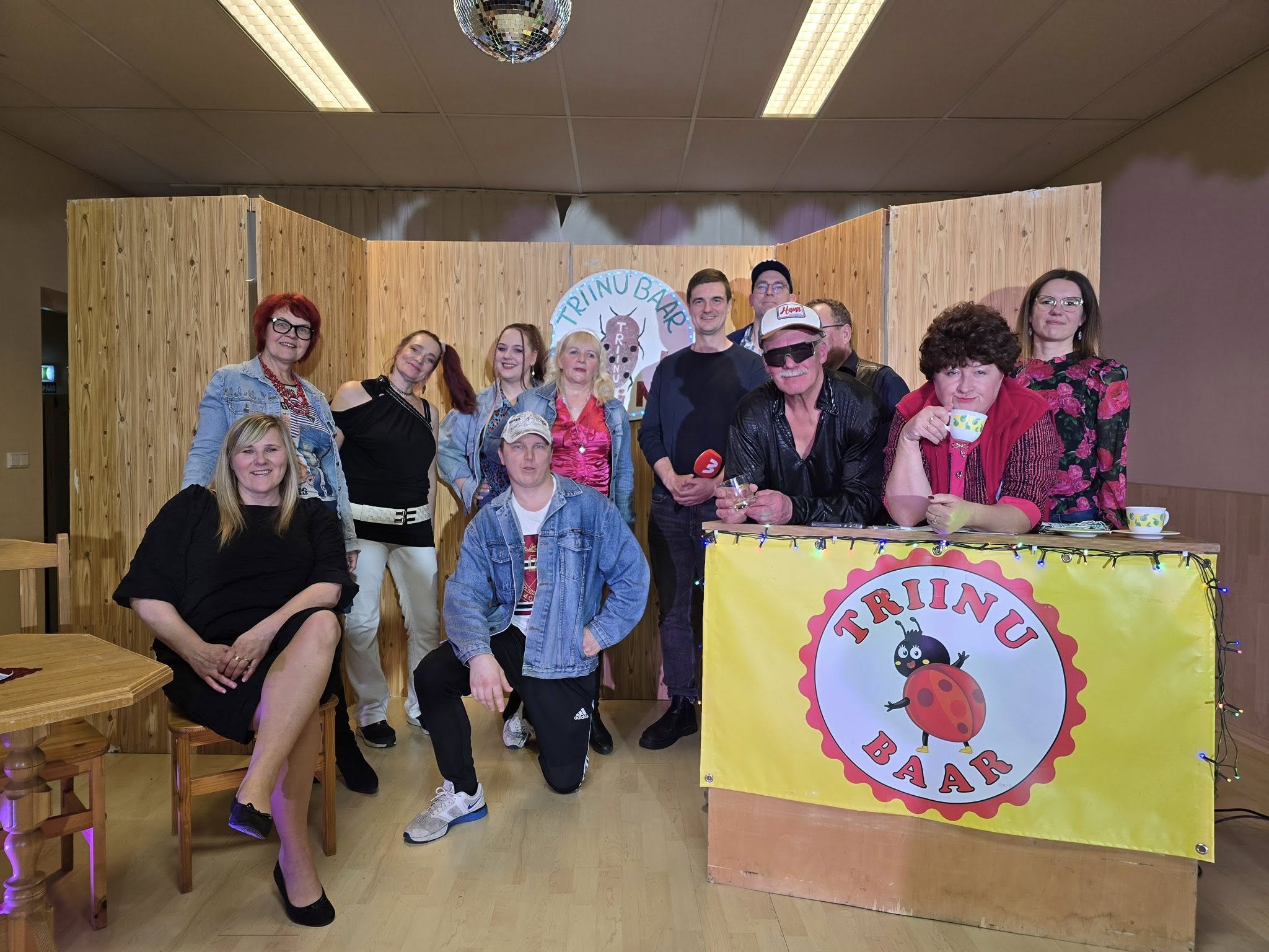 27. veebruaril Roosu talu vabaajakeskuses täissaalile antud etendust sai näha 9. märtsil eetris olnud saates „Märgatud Eestis”. Fotod: SULBI KÜLATEATER